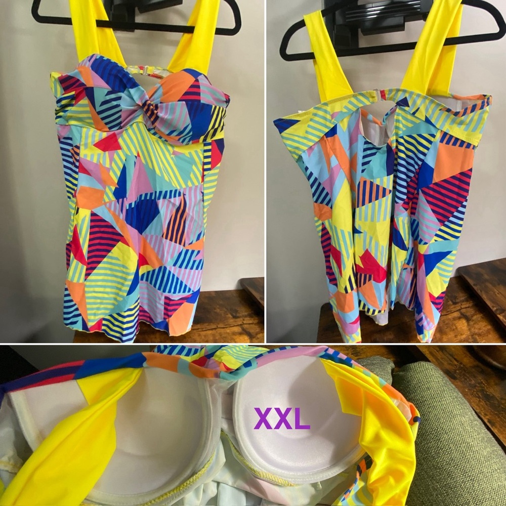 Women's Plus Size Adjustable Tankini Swimsuit Top